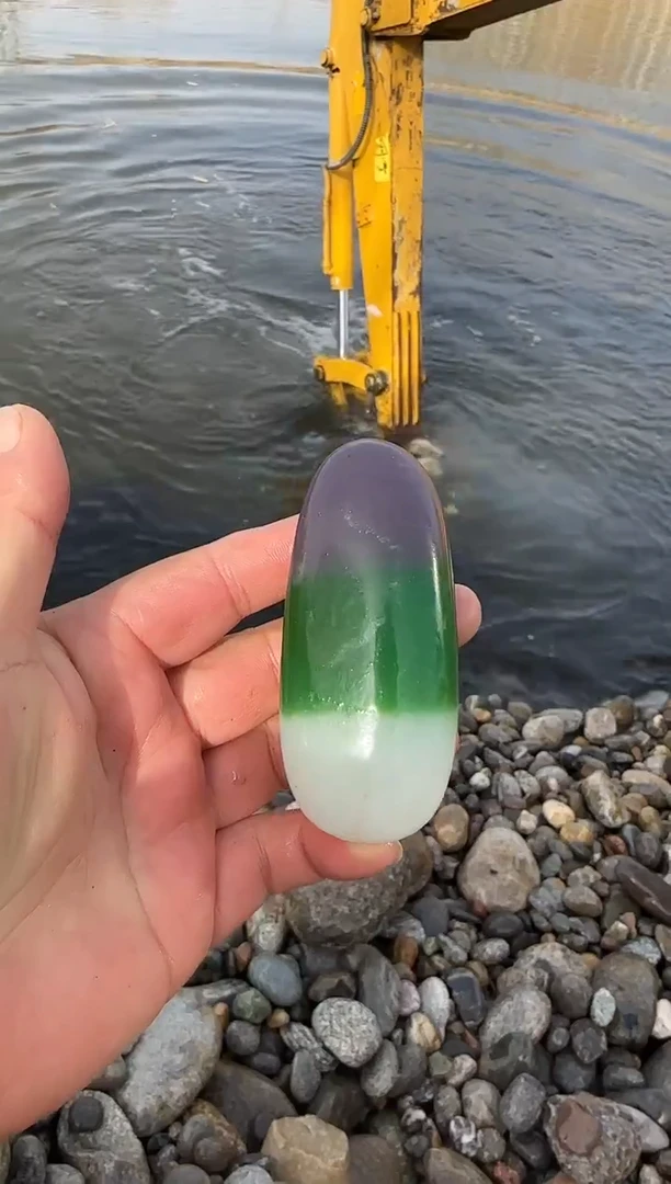 未镶嵌和田玉把件99