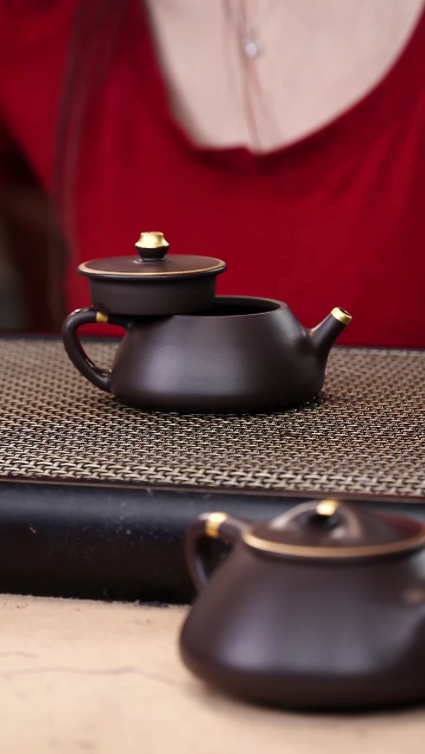茶壶紫砂四号井茄皮紫泥描金平盖石瓢120cc