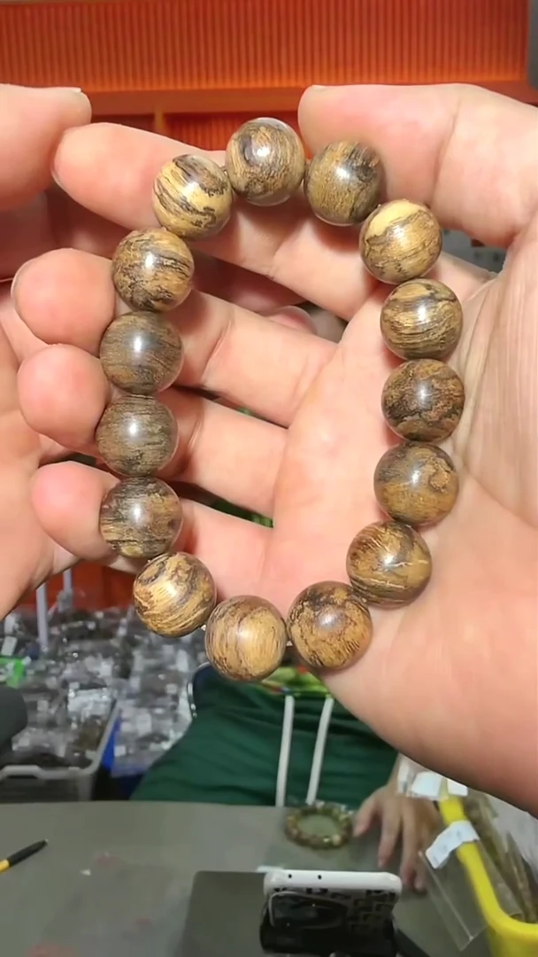 沉香手串188号单圈海南古董香23g1.4多样性发一