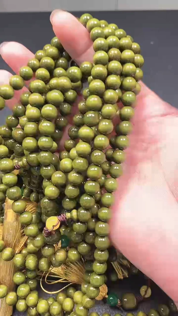 天然金丝南木108珠项链一条