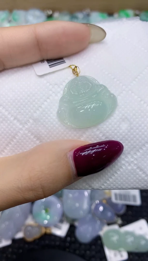 翡翠18K金镶嵌颈饰111111111111
