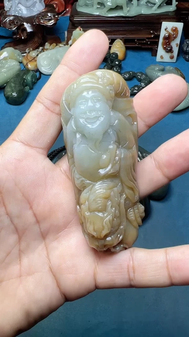 未镶嵌和田玉把件-