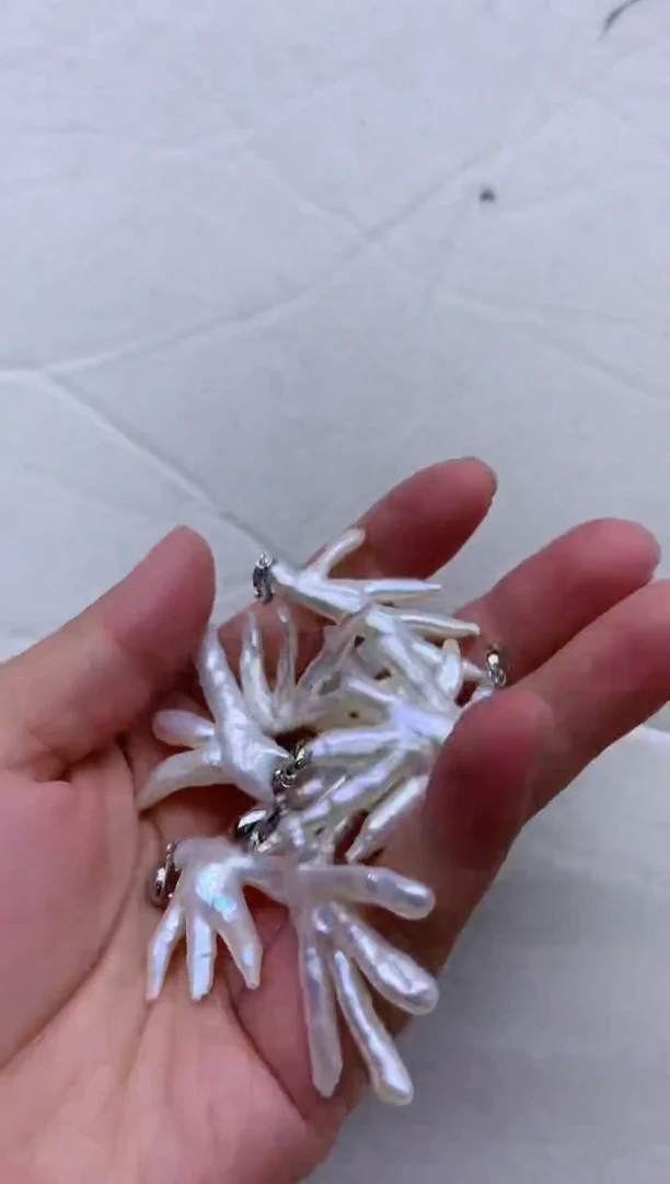 【闪购商品】淡水珍珠吊坠(不含链)合金多发其一