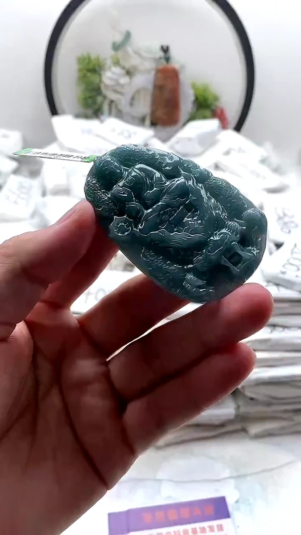 颈饰未镶嵌翡翠阿弥陀佛