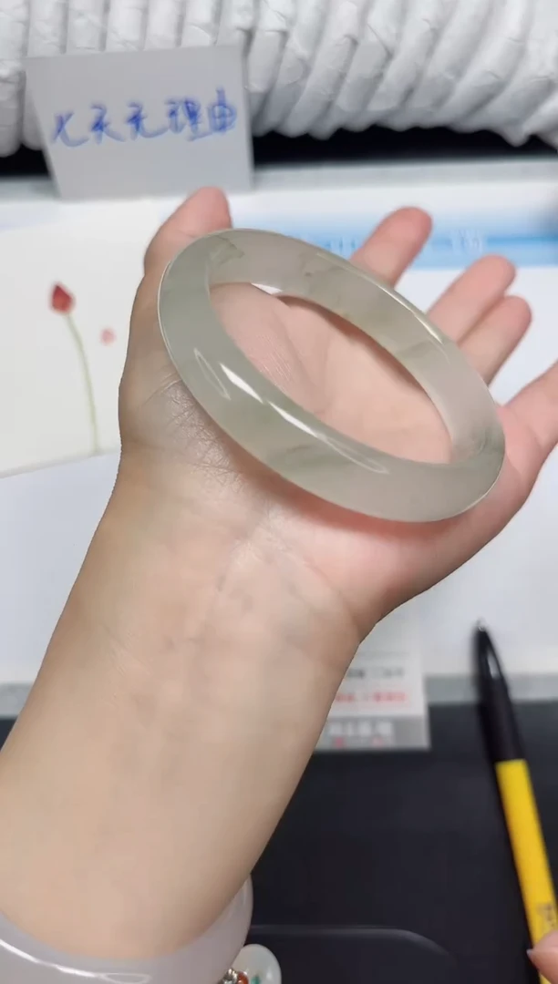 石英质玉手镯未镶嵌11-56.7