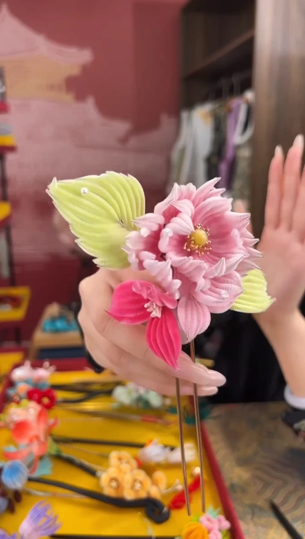 【闪购商品】刺绣非遗绒花（发饰）