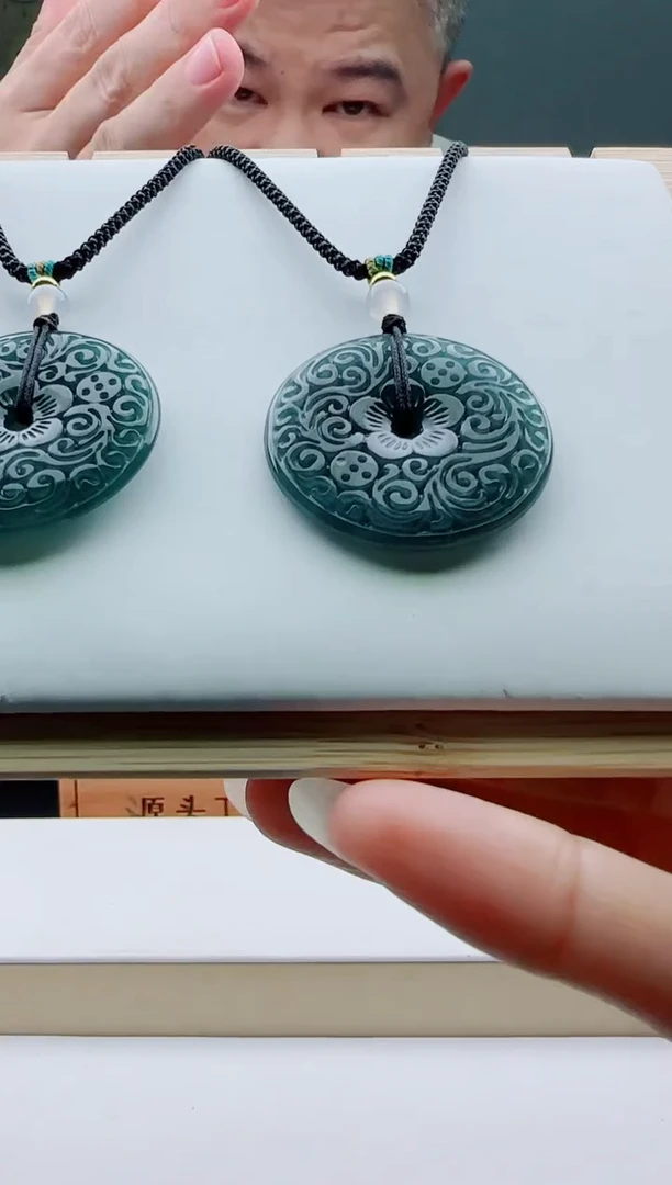 颈饰未镶嵌翡翠多样性发其一