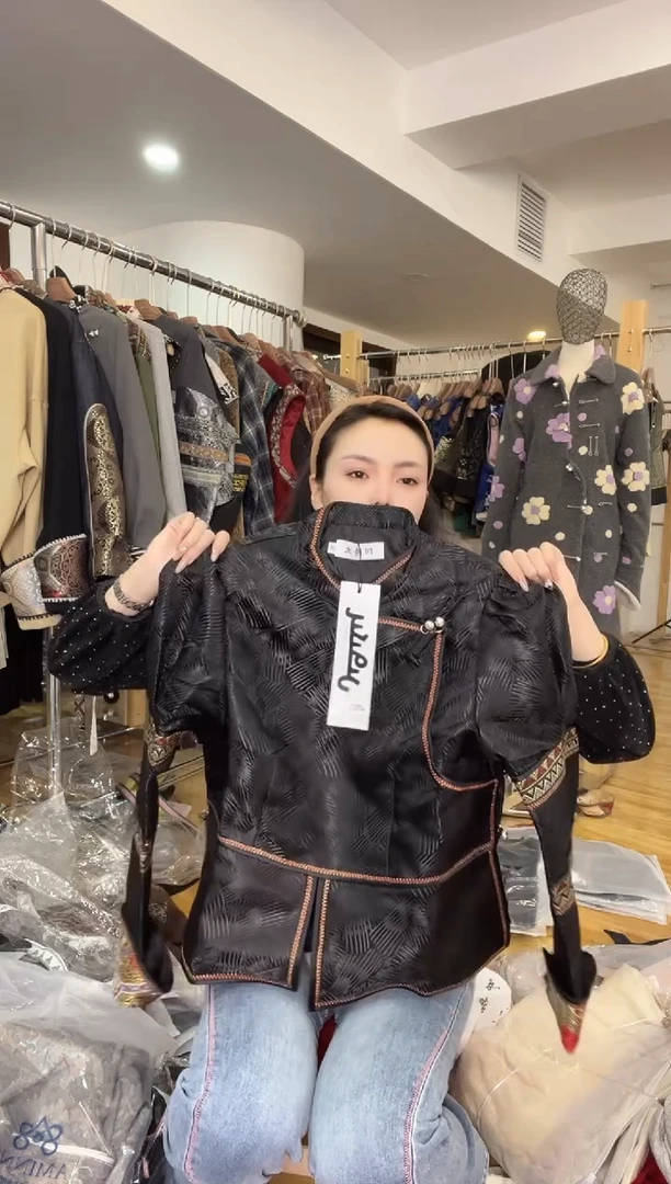 2XL码    125-135斤  外套