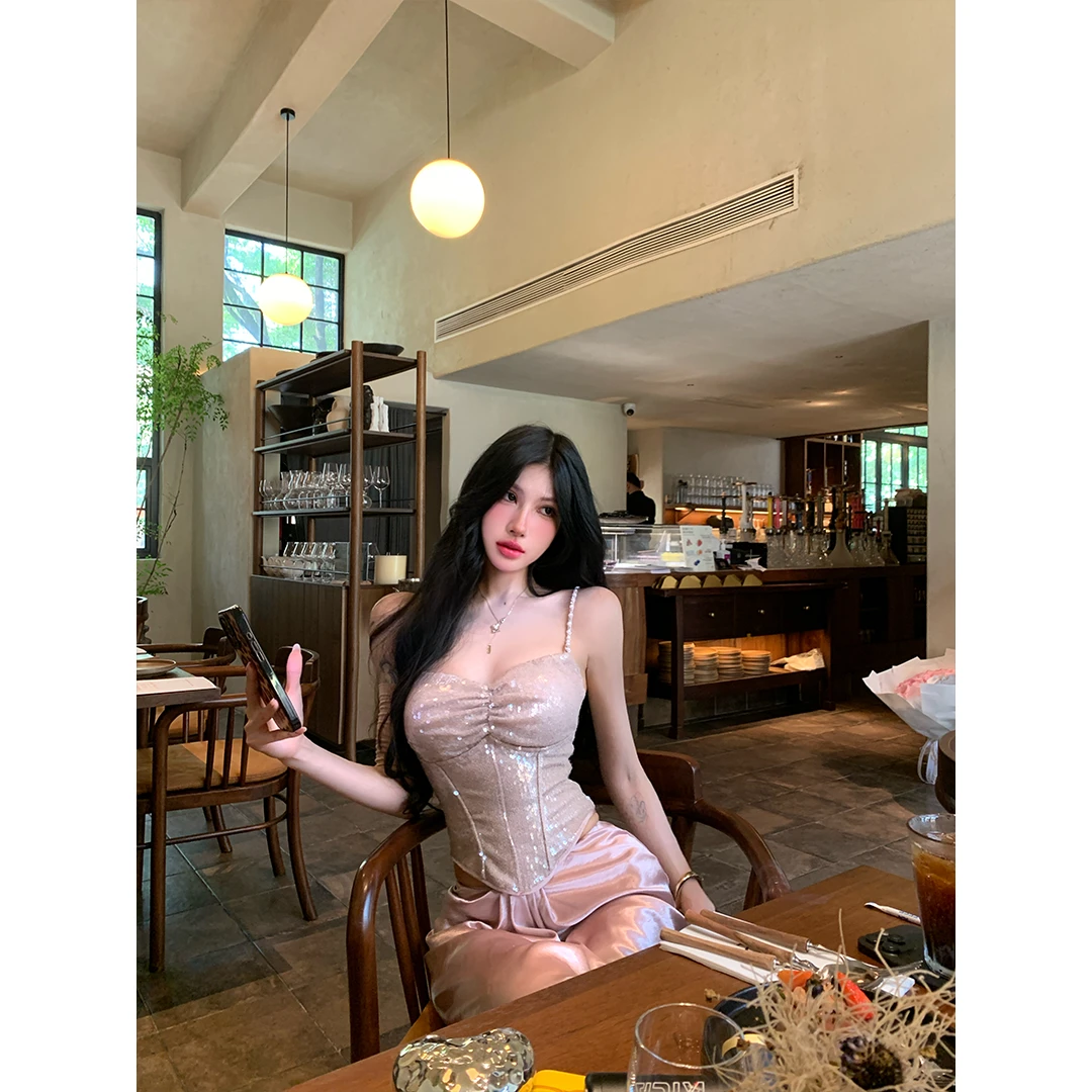 牛牛精选精美随随上衣