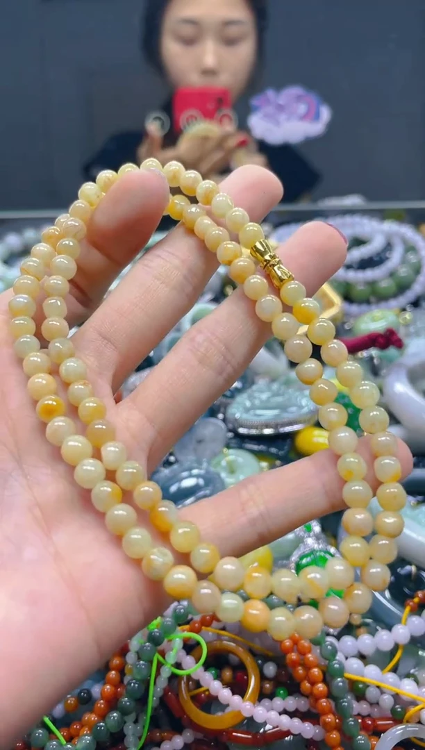 颈饰未镶嵌翡翠5MM/N/翡翠A货，一件也是批发价