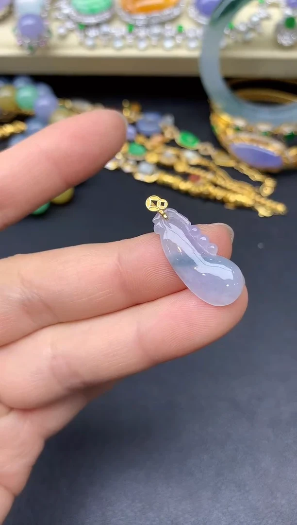 颈饰18K金镶嵌翡翠14-雪姐翡翠天天见