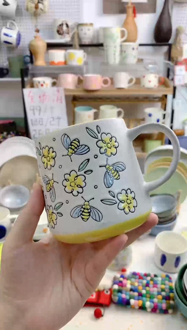 外贸蜜蜂手绘陶瓷杯