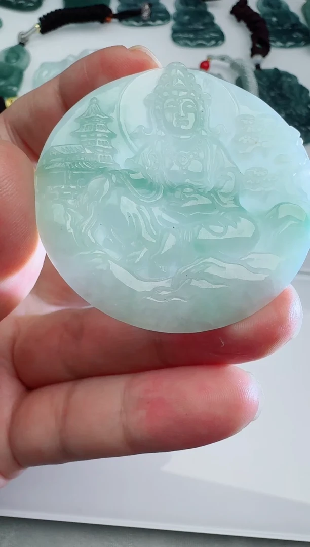 【闪购商品】翡翠吊坠(不含链)未镶嵌多样性随机发其一