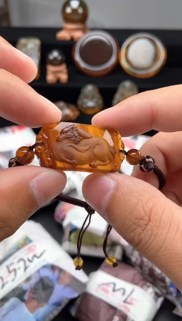 手链琥珀未镶嵌金棕红珀麒麟手牌