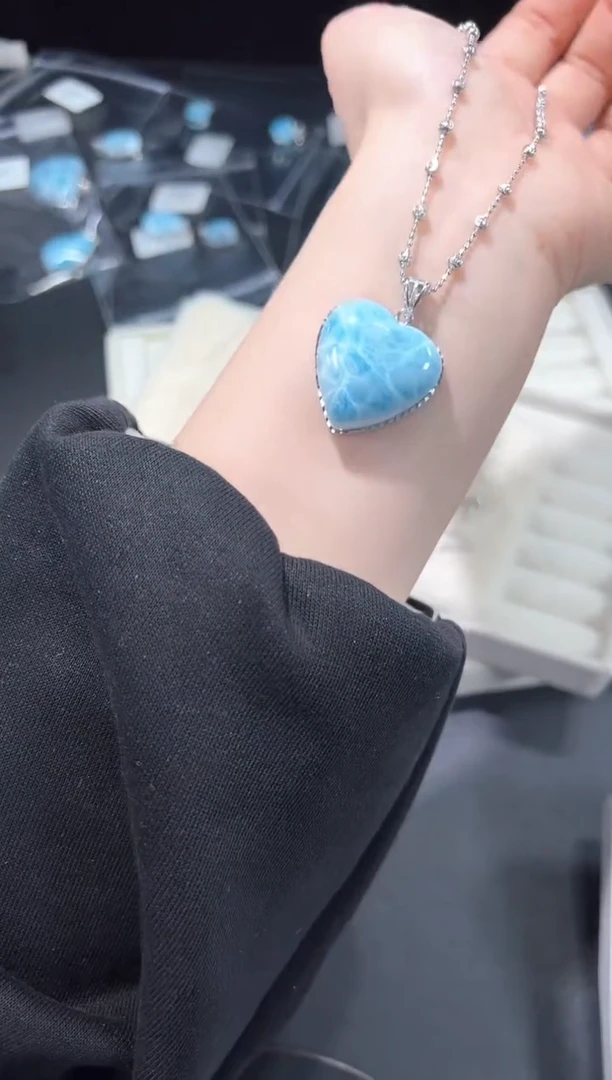 银S925镶嵌针钠钙石（海纹石）吊坠(不含链)6j多样性发其一【1个】