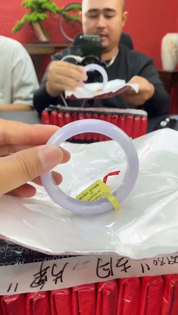 未镶嵌手镯翡翠翡翠手镯2
