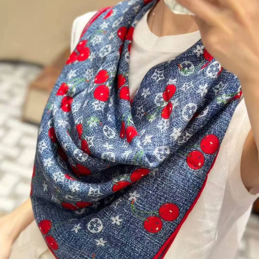 真丝羊毛双面牛仔蓝樱桃87方巾手工卷边丝巾围巾防晒披肩外搭D205