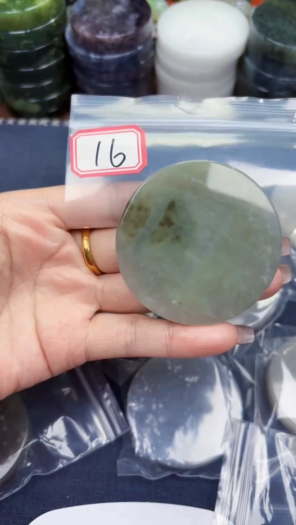 颈饰未镶嵌和田玉和田玉