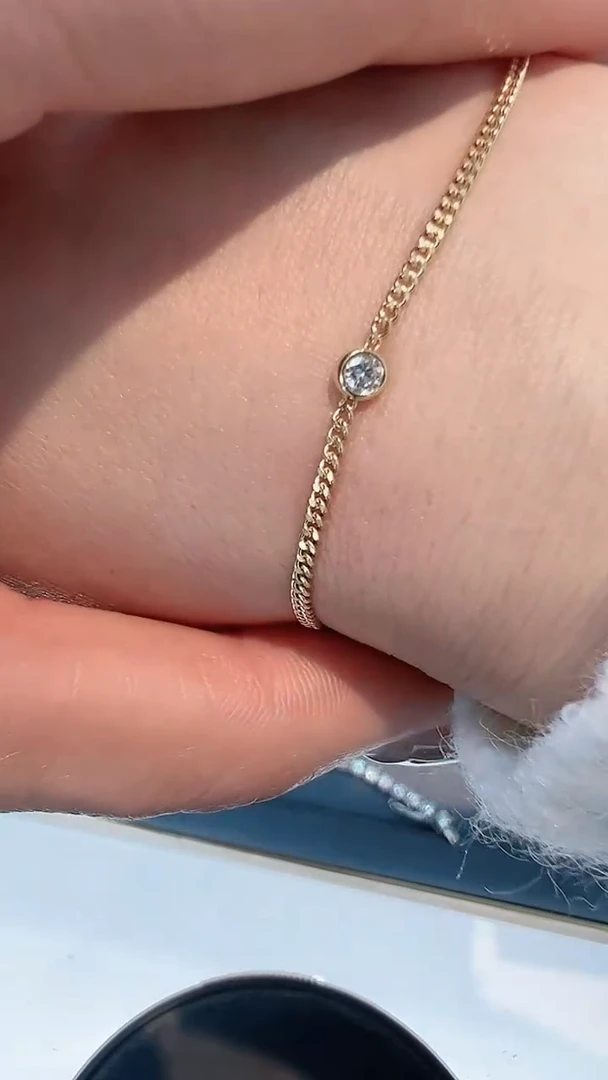 【闪购商品】钻石手链18K金镶嵌多样性发一