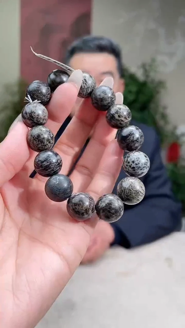 颈饰未镶嵌和田玉多样性发货拍一发一