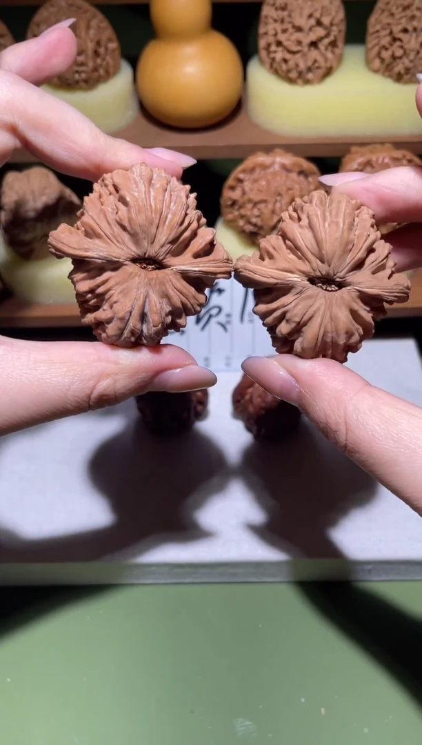 把件文玩核桃?****?四座楼