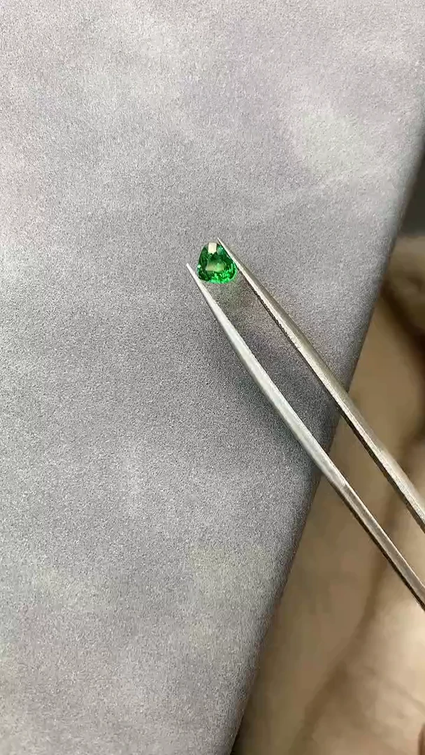 【闪购商品】石榴石（沙弗莱）裸石未镶嵌沙弗莱裸石0.55ct