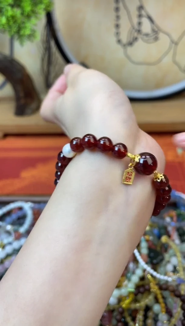 【闪购商品】石榴石（芬达石）手链未镶嵌191