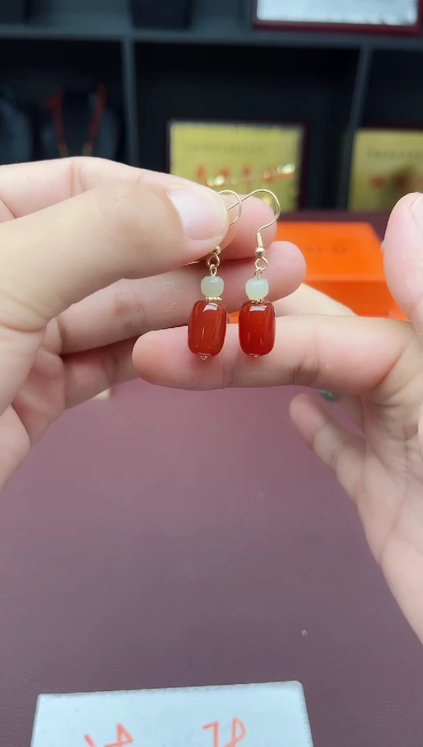 玛瑙/玉髓耳饰银S925镶嵌335000