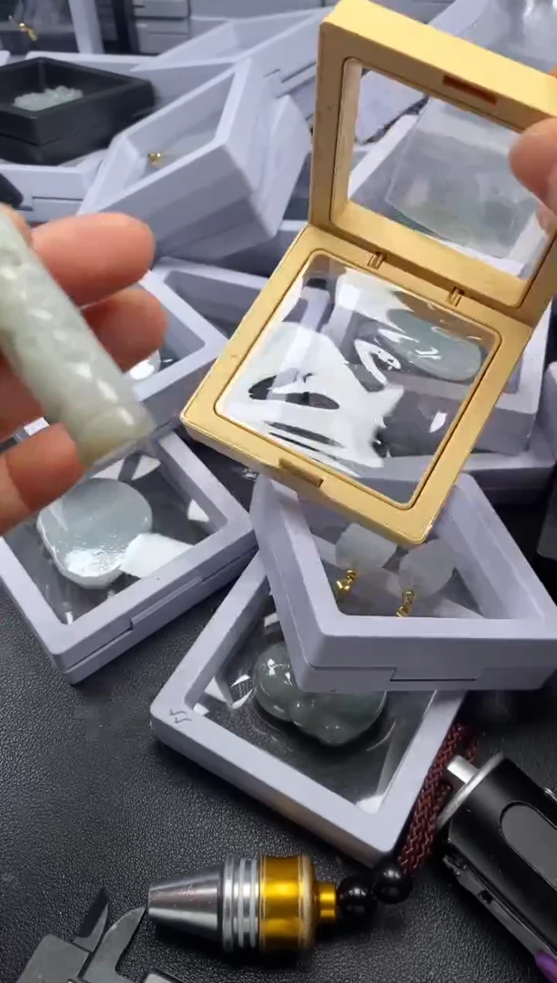 吊坠(不含链)未镶嵌翡翠4079