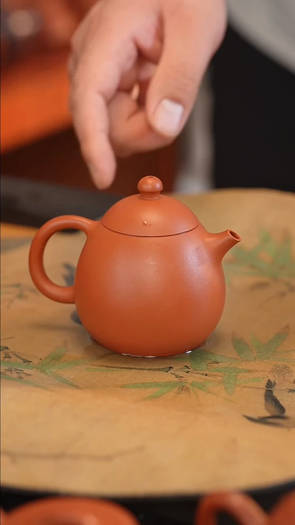 茶壶紫砂朱泥 半手工 龙蛋 200cc