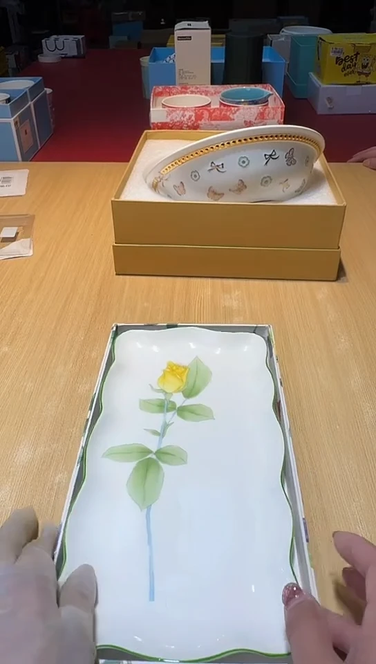 瓷片生活的本意是开心啊@@1