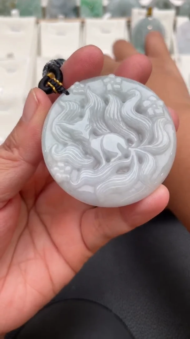 颈饰未镶嵌翡翠天然缅甸翡翠A货82