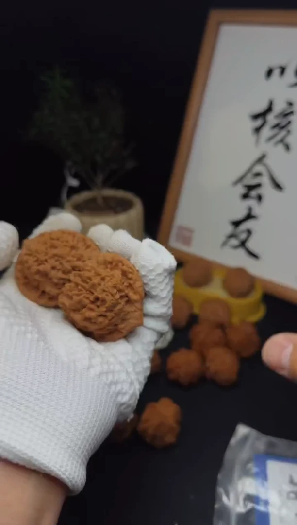 【闪购商品】文玩核桃把件186官帽