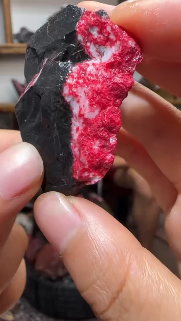 天然辰砂朱砂毛矿石2