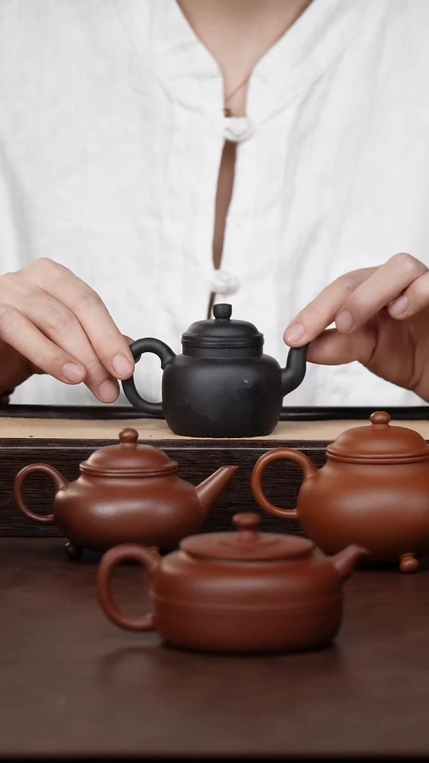 茶壶紫砂宫灯捂灰微瑕 朱泥 70cc