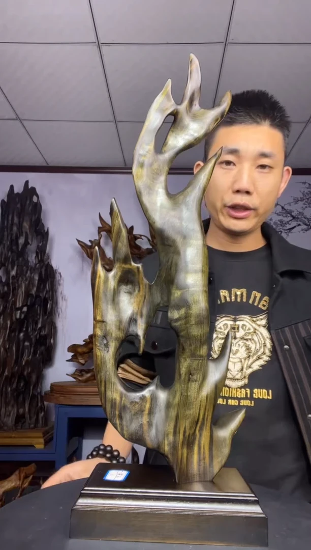 金丝楠木雕款玖*麟金丝楠木工艺品摆件