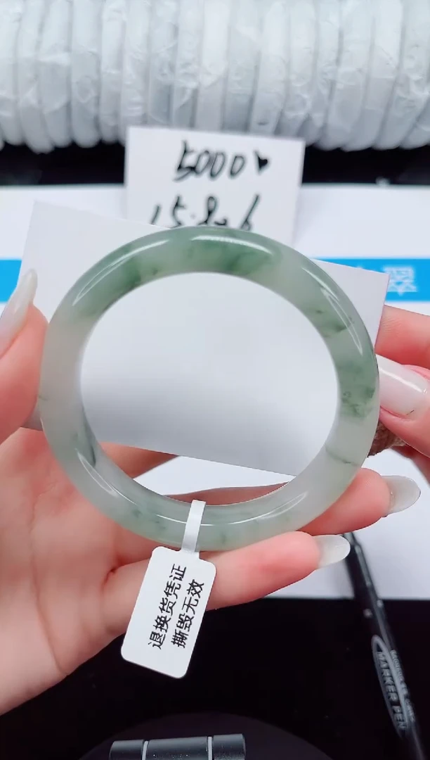 未镶嵌手镯石英质玉251-56/57