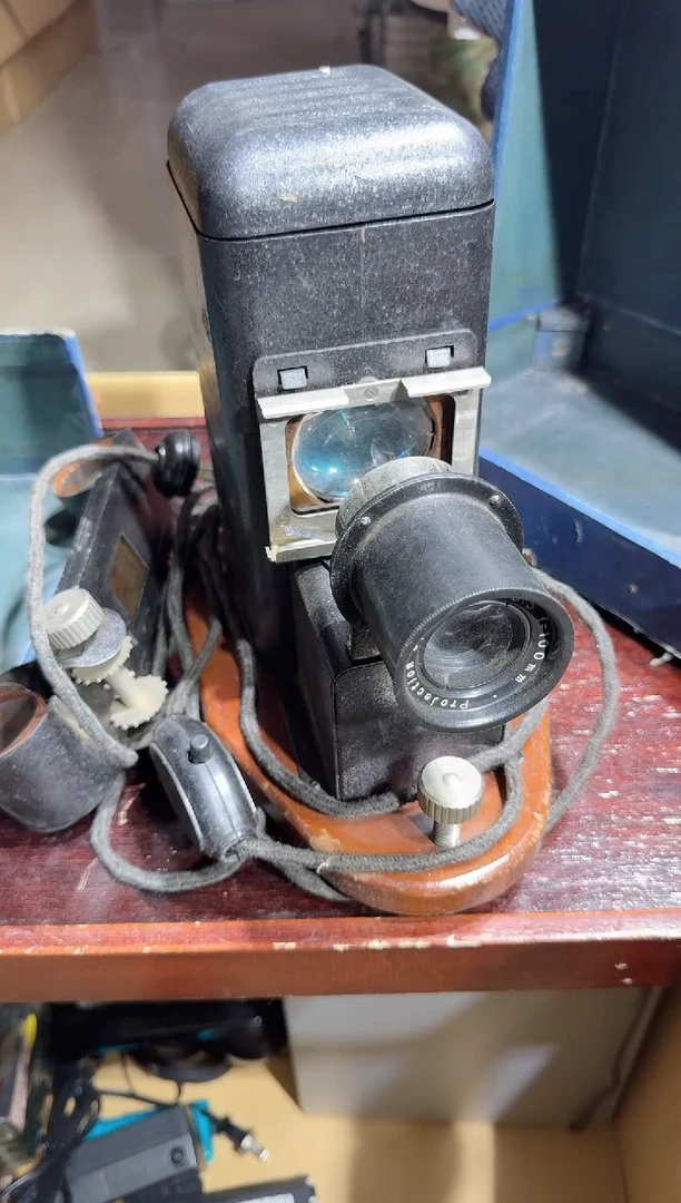 瓷片未*. 008   中古商品，瑕疵品，不保好坏。