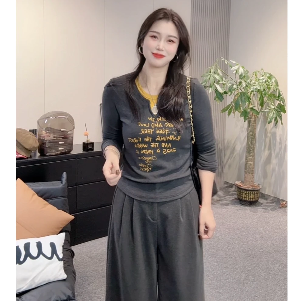 【唯美女装】字母撞色～别致特色常规版超显瘦棉T