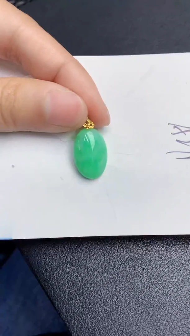 【闪购商品】翡翠颈饰18K金镶嵌000000000