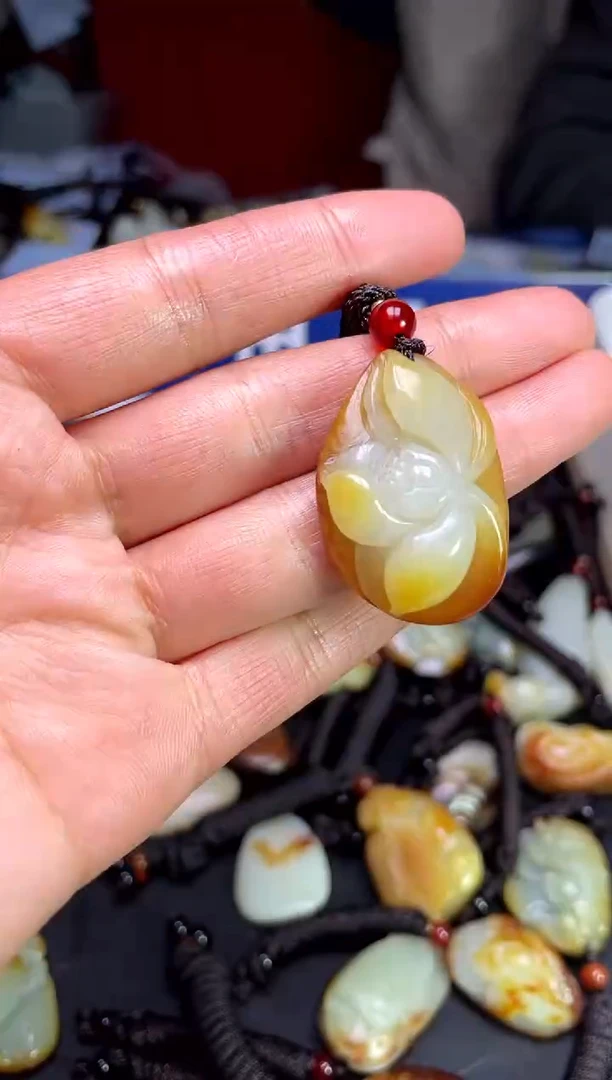 【闪购商品】和田玉颈饰未镶嵌123