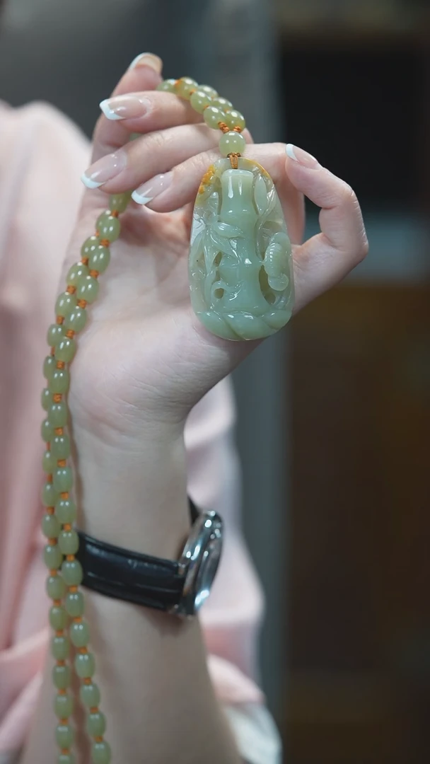 颈饰未镶嵌和田玉竹节