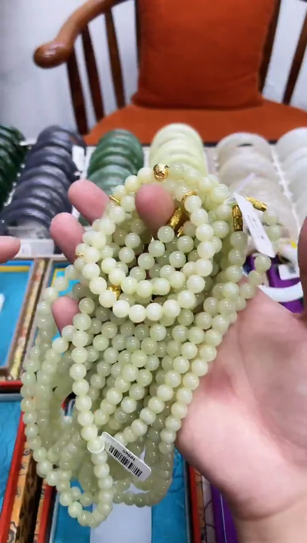 颈饰未镶嵌和田玉小艾多样性发货拍一发一