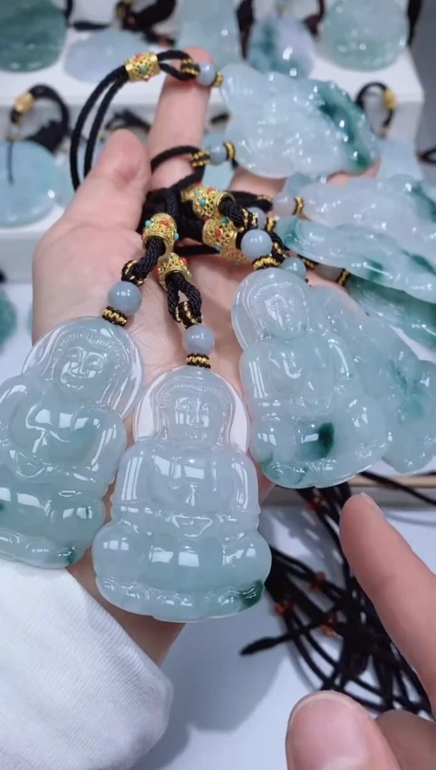 颈饰未镶嵌翡翠吊坠团购多样性发一件