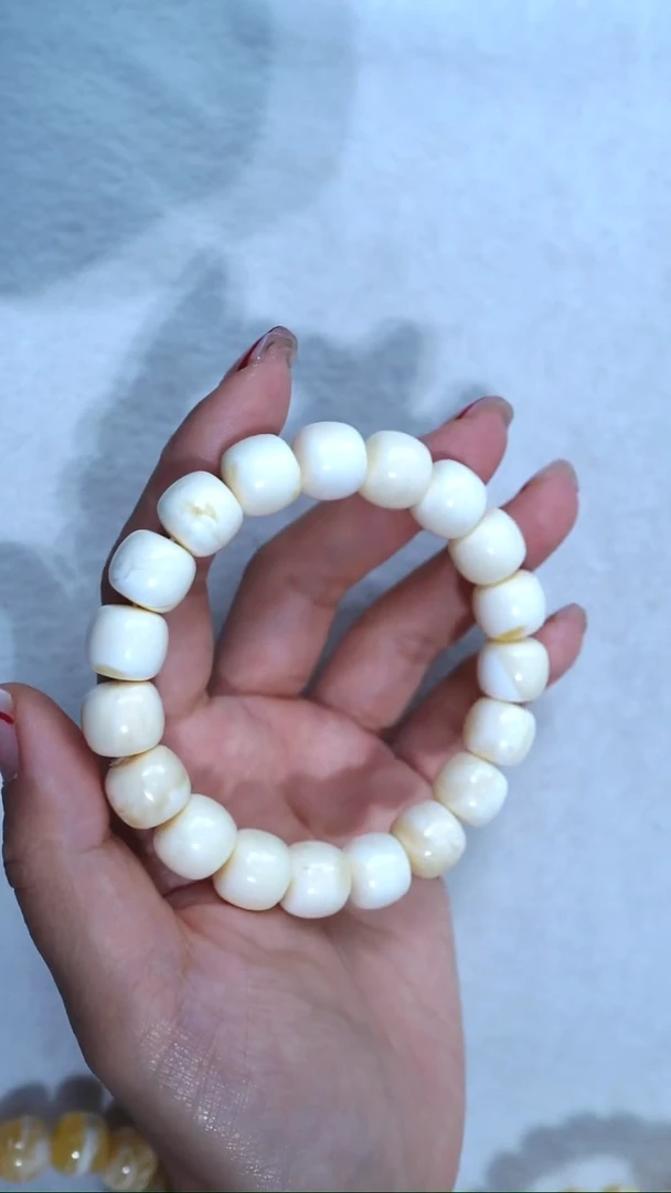 手链蜜蜡未镶嵌典藏级12.5mm漆瓷白顺色少纹