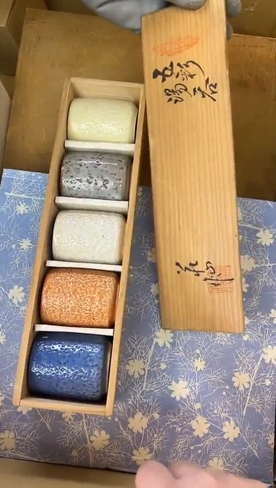 【闪购商品】中古回流瓷器好看，谨慎参拍