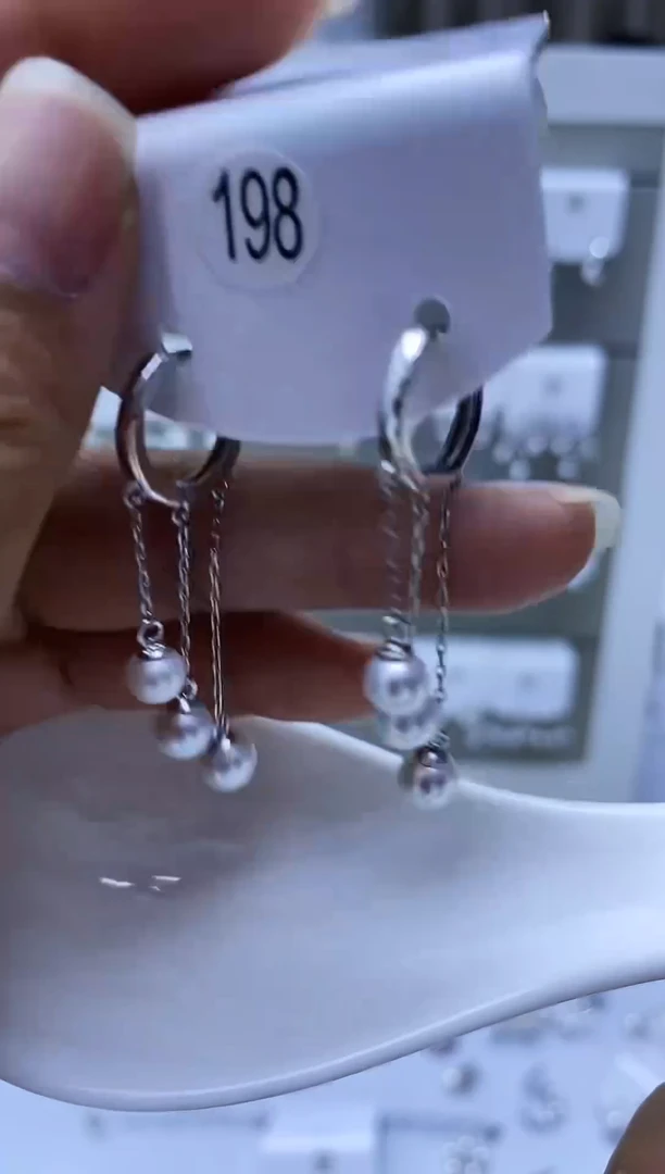 银S925镶嵌耳饰淡水珍珠198