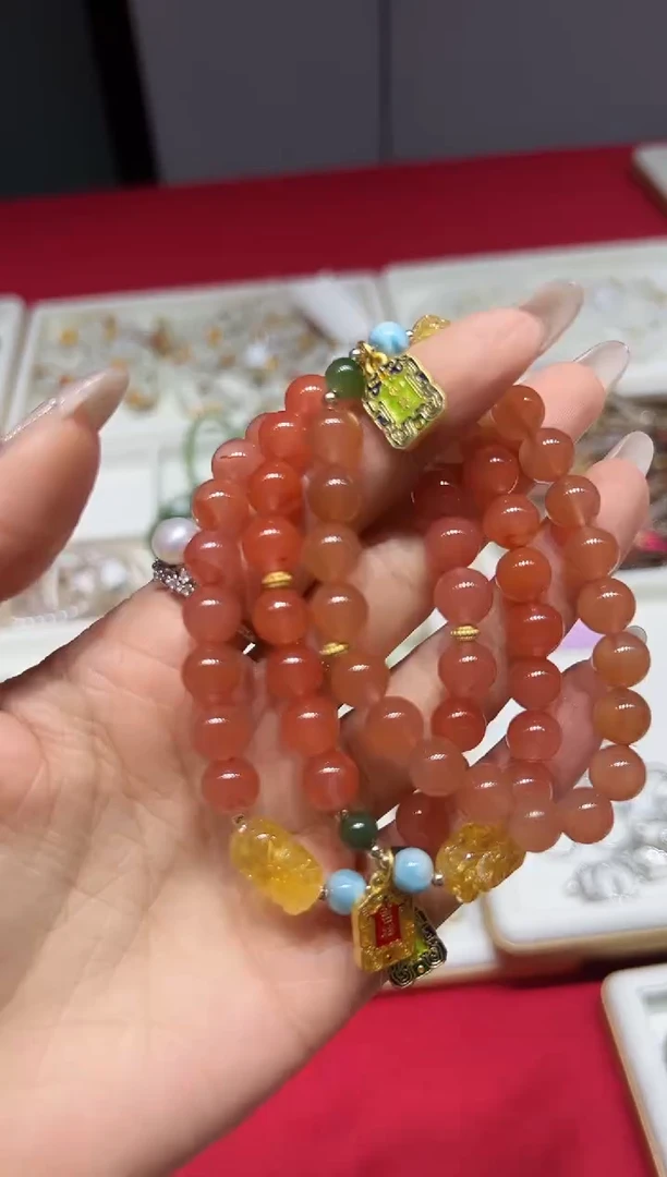 【闪购商品】南红玛瑙手链合金v0501