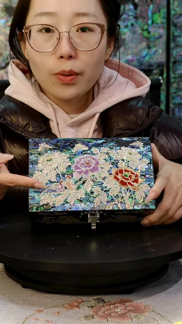 黑金鲍全满螺·弘贝雅螺钿漆器文化馆