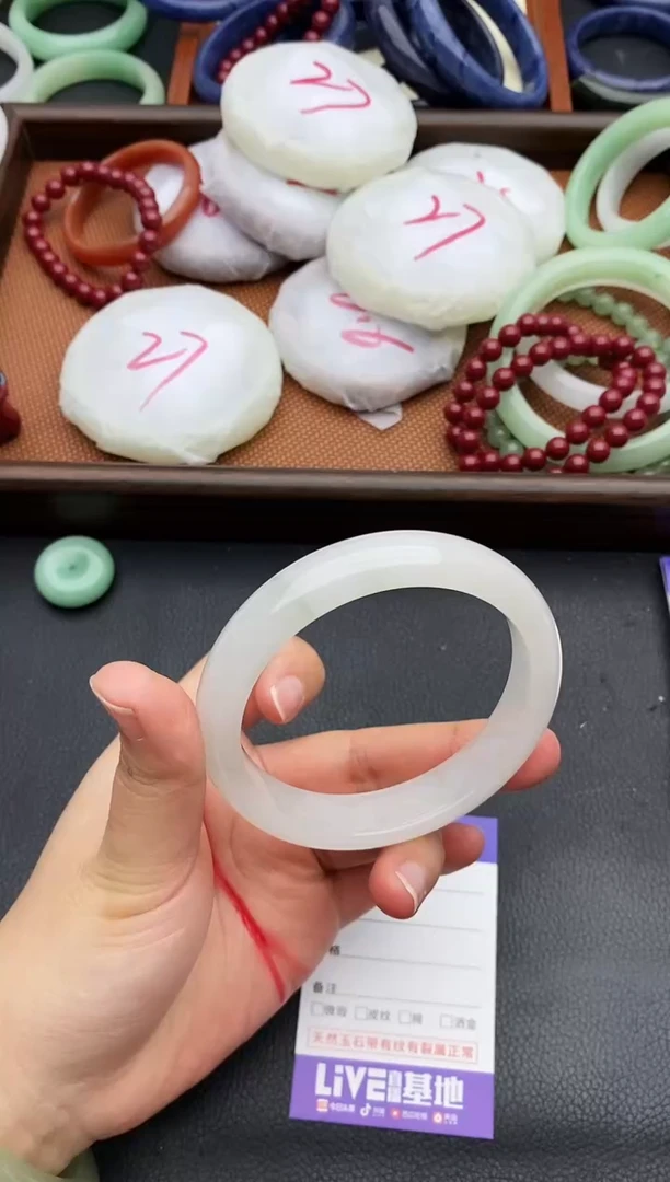 未镶嵌手镯石英质玉280+60/61